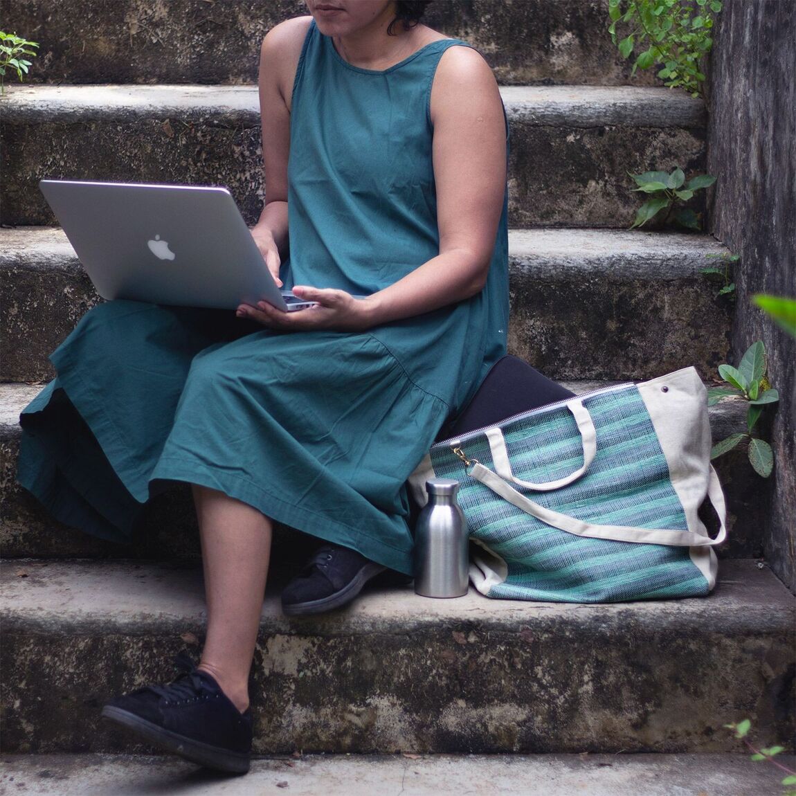 Vegan Everyday Shoulder Bag - Reha
